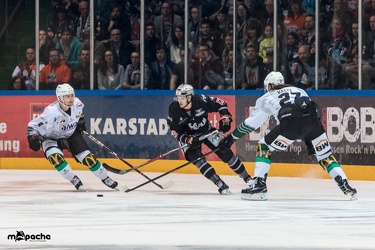 Löwen-April 04, 2018-43