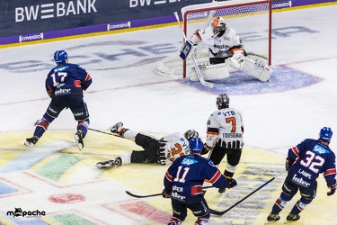 Adler Mannheim- Löwen Frankfurt - 07.09.18-032