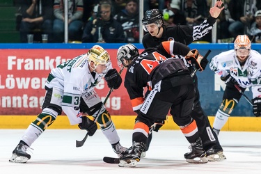 Löwen Frankfurt- Bbietigheim Steelers - 07.12.18-039