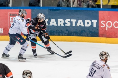 Löwen Frankfurt- Kassel Huskies - 23.12.18-057