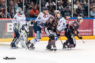 HF3 - Löwen Frankfurt - Dresdner Eislöwen - 07.04.19-066