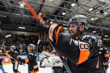 Löwen Frankfurt - ESV Kaufbeuren - 22.12.19 - 153