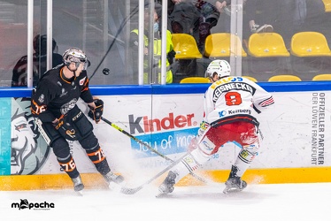 Löwen Frankfurt - Eispiraten Crimmitschau - 7.3.22 - 019