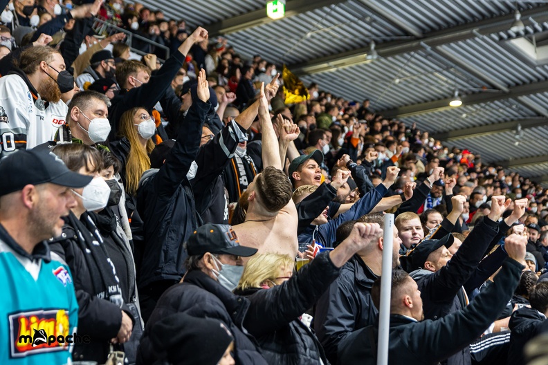 HF2 - Löwen Frankfurt - Heilbronner Falken - 2.4.22 - 088