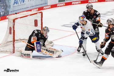 Löwen Frankfurt - EHC Red Bull München - 30.9.22 - 114