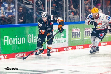 Löwen Frankfurt - Fishtown Pinguins - 20.11.22 - 027