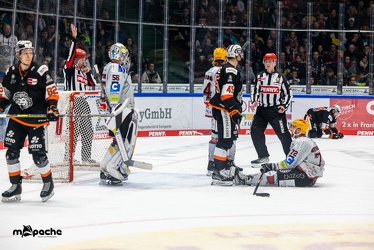 Löwen Frankfurt - Fishtown Pinguins - 20.11.22 - 086