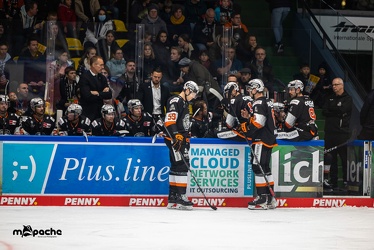 Löwen Frankfurt - Fishtown Pinguins - 20.11.22 - 114