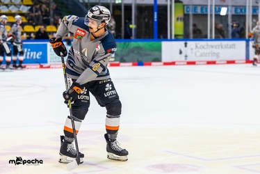 Löwen Frankfurt - Straubing Tigers - 24.11.22 - 001