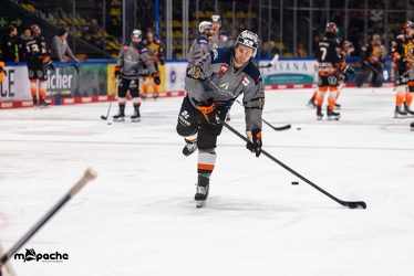 Löwen Frankfurt - Grizzlys Wolfsburg - 15.12.22 - 007