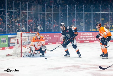 Löwen Frankfurt - Grizzlys Wolfsburg - 15.12.22 - 025