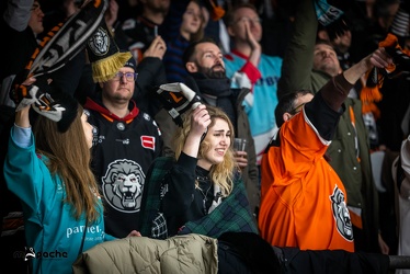 Löwen Frankfurt - Grizzlys Wolfsburg - 15.12.22 - 027
