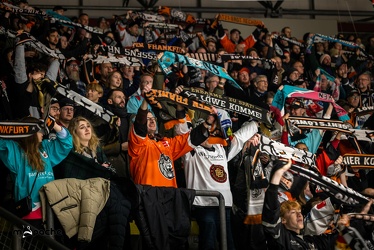 Löwen Frankfurt - Grizzlys Wolfsburg - 15.12.22 - 028
