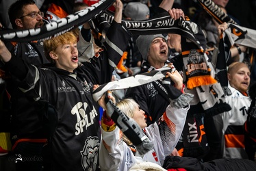 Löwen Frankfurt - Grizzlys Wolfsburg - 15.12.22 - 029