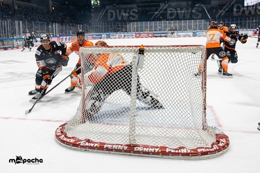 Löwen Frankfurt - Grizzlys Wolfsburg - 15.12.22 - 052