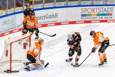 Löwen Frankfurt - Grizzlys Wolfsburg - 15.12.22 - 073