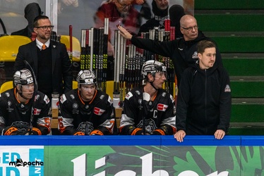 Löwen Frankfurt - Grizzlys Wolfsburg - 15.12.22 - 084
