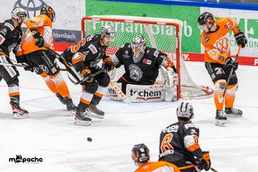 Löwen Frankfurt - Grizzlys Wolfsburg - 15.12.22 - 099