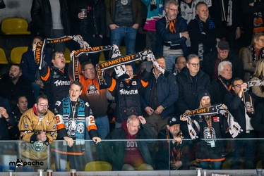 Löwen Frankfurt - Grizzlys Wolfsburg - 15.12.22 - 104