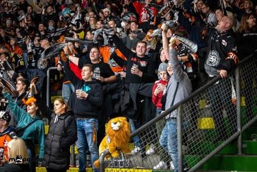 Löwen Frankfurt - Grizzlys Wolfsburg - 15.12.22 - 107