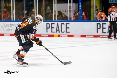 Löwen Frankfurt - Grizzlys Wolfsburg - 15.12.22 - 133