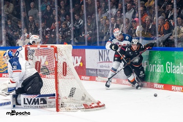 Löwen Frankfurt - Nürnberg Ice Tigers - 20.12.22 - 044