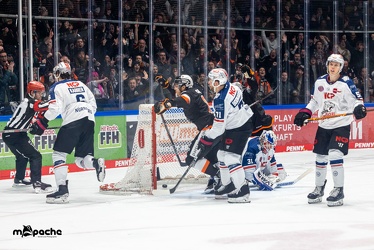 Löwen Frankfurt - Nürnberg Ice Tigers - 20.12.22 - 099