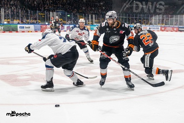 Löwen Frankfurt - Nürnberg Ice Tigers - 20.12.22 - 111