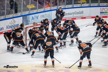 Löwen Frankfurt - ERC Ingolstadt - 23.12.22 - 014