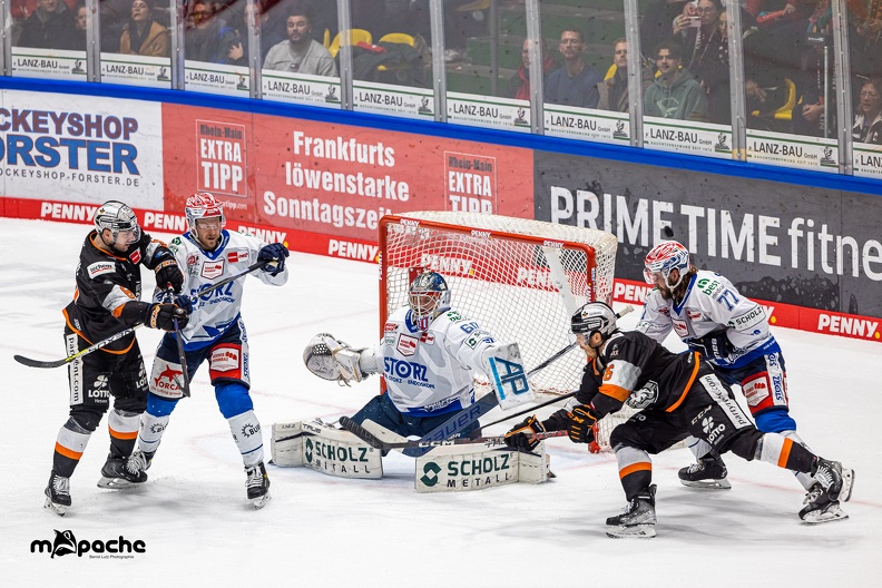 Löwen Frankfurt - Schwenninger Wildwings - 30.12.22 - 101