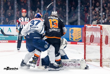 Löwen Frankfurt - EHC Red Bull München - 6.1.23 - 053