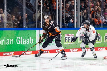 Löwen Frankfurt - Kölner Haie - 15.1.23 - 088