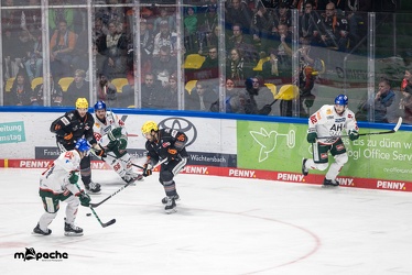 Löwen Frankfurt - Augsburger Panther - 17.12.23 - 051