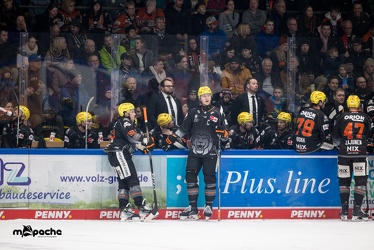 Löwen Frankfurt - Augsburger Panther - 17.12.23 - 055