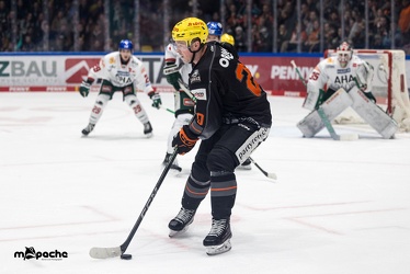 Löwen Frankfurt - Augsburger Panther - 17.12.23 - 057