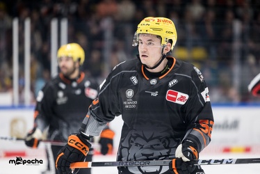 Löwen Frankfurt - Augsburger Panther - 17.12.23 - 138