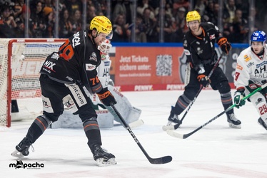 Löwen Frankfurt - Augsburger Panther - 17.12.23 - 140