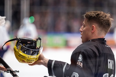Löwen Frankfurt - Eisbären Berlin - 28.12.23 - 012