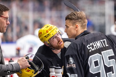 Löwen Frankfurt - Eisbären Berlin - 28.12.23 - 015