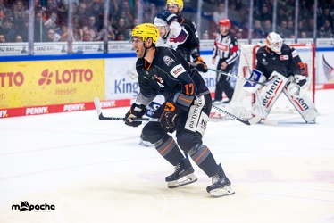 Löwen Frankfurt - Eisbären Berlin - 28.12.23 - 049