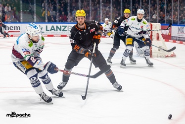 Löwen Frankfurt - Eisbären Berlin - 28.12.23 - 055