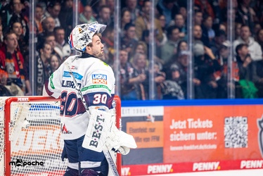 Löwen Frankfurt - Eisbären Berlin - 28.12.23 - 059