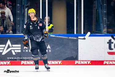 Löwen Frankfurt - Eisbären Berlin - 28.12.23 - 060