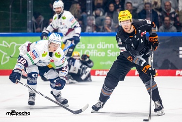 Löwen Frankfurt - Eisbären Berlin - 28.12.23 - 063