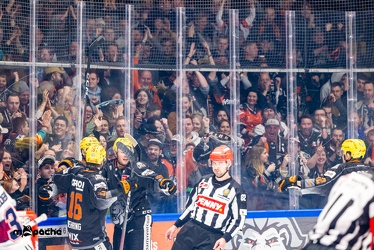 Löwen Frankfurt - Eisbären Berlin - 28.12.23 - 066