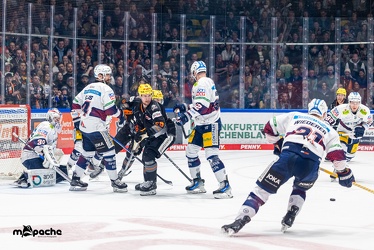 Löwen Frankfurt - Eisbären Berlin - 28.12.23 - 070