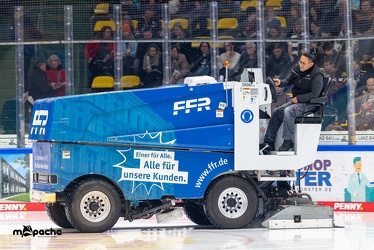 Löwen Frankfurt - Eisbären Berlin - 28.12.23 - 082