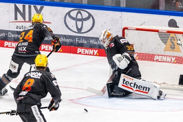 Löwen Frankfurt - Eisbären Berlin - 28.12.23 - 087