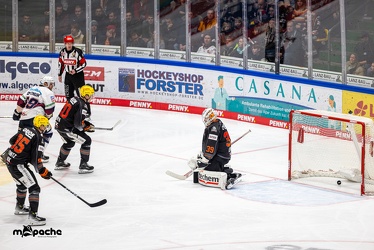 Löwen Frankfurt - Eisbären Berlin - 28.12.23 - 145
