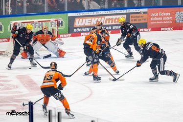 Löwen Frankfurt - Grizzlys Wolfsburg - 3.1.24 - 039